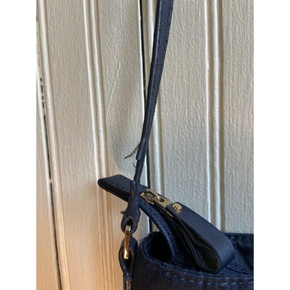 Michael Kors Nylon Kelsey Navy Large Crossbody - Picture 11 of 13